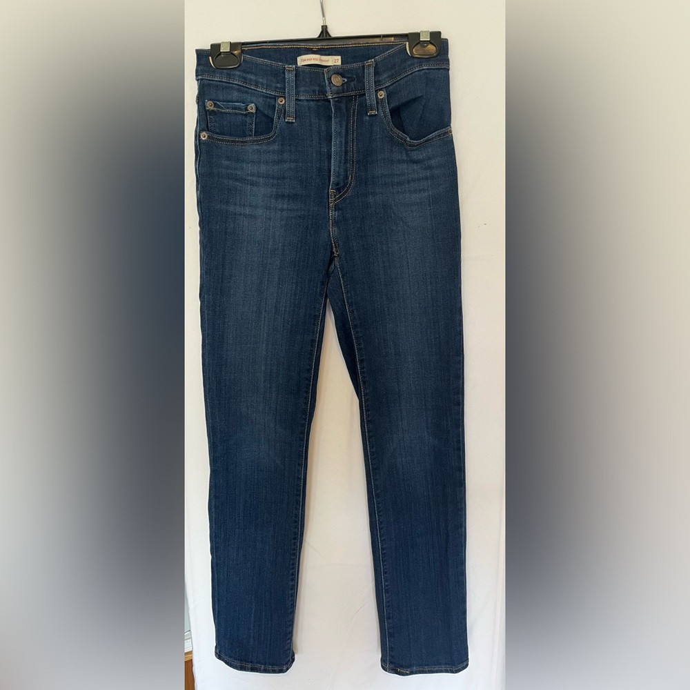 Levi's 724 High Rise Straight Leg Jeans